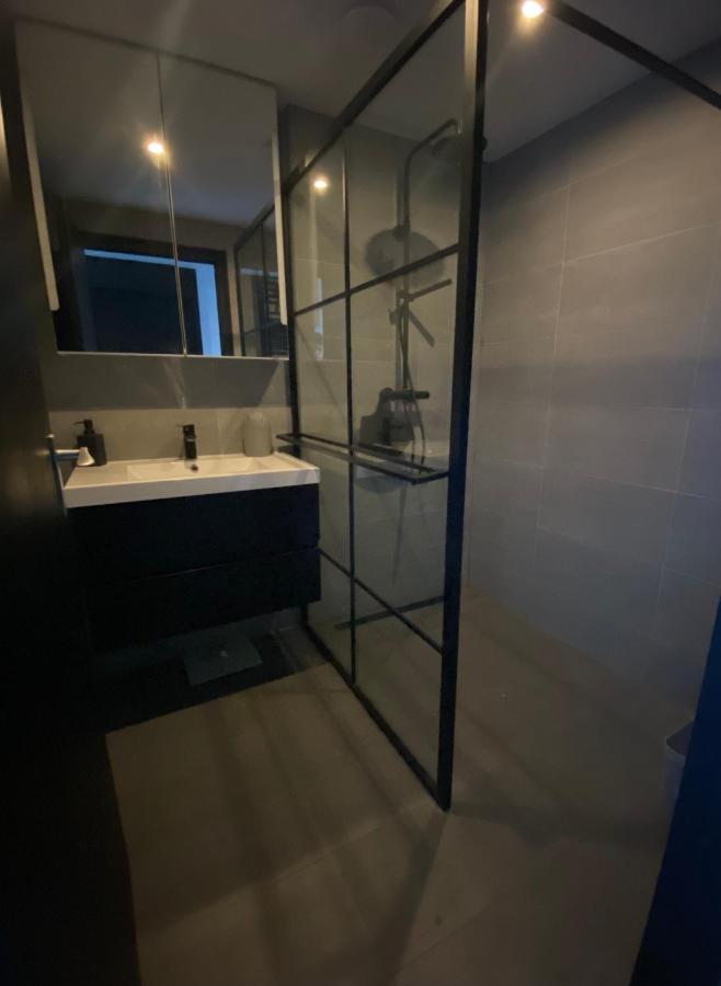 Casa aan de Plas, B&B met hottub en jacuzzi Nieuwkoop Buitenkant foto
